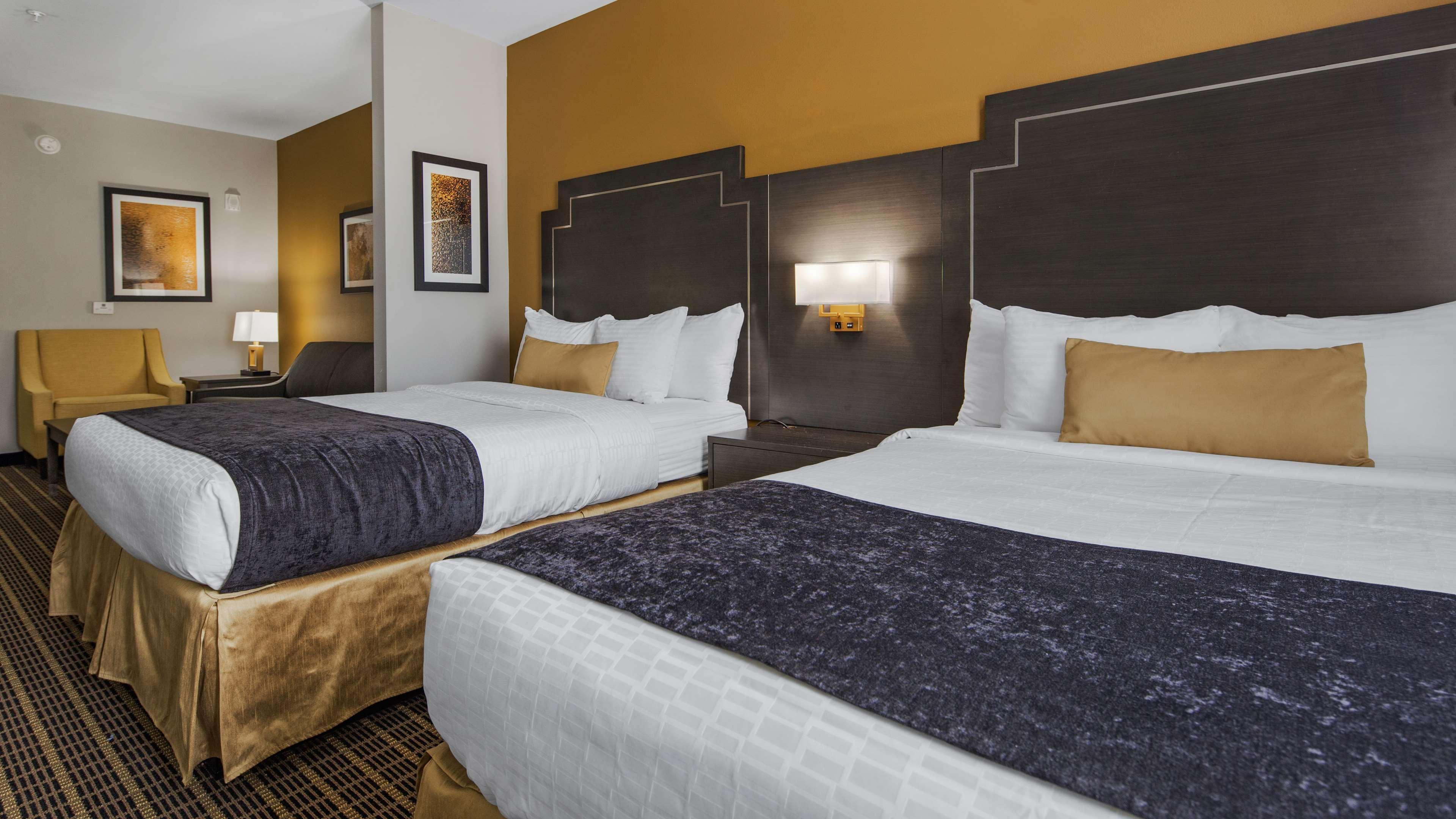 Best Western Plus Regency Park Walker Extérieur photo