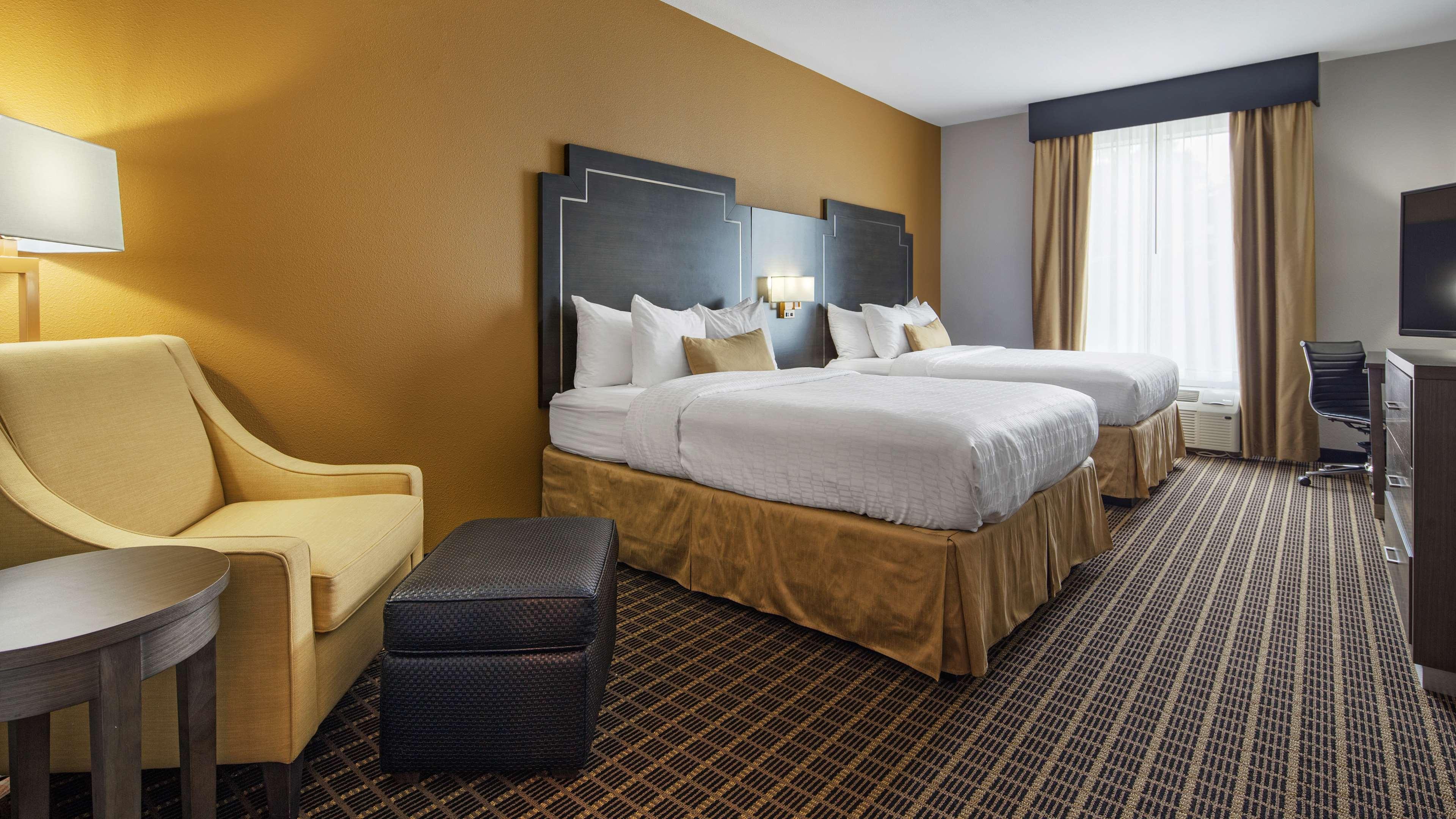 Best Western Plus Regency Park Walker Extérieur photo