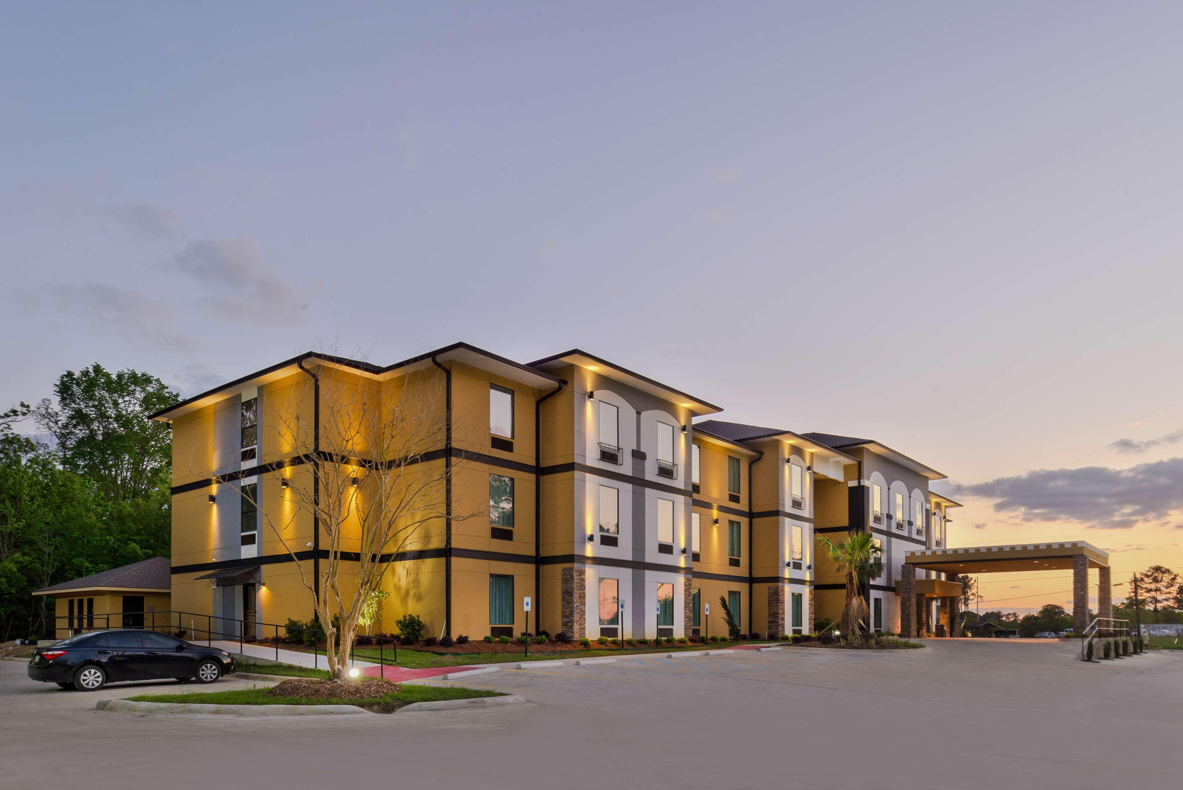 Best Western Plus Regency Park Walker Extérieur photo