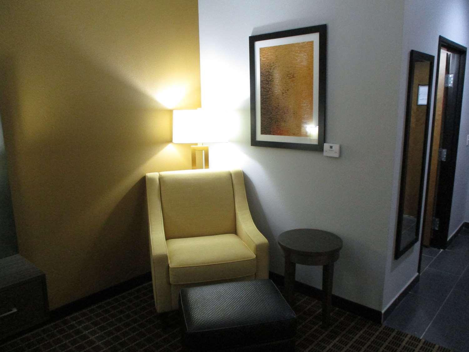 Best Western Plus Regency Park Walker Extérieur photo