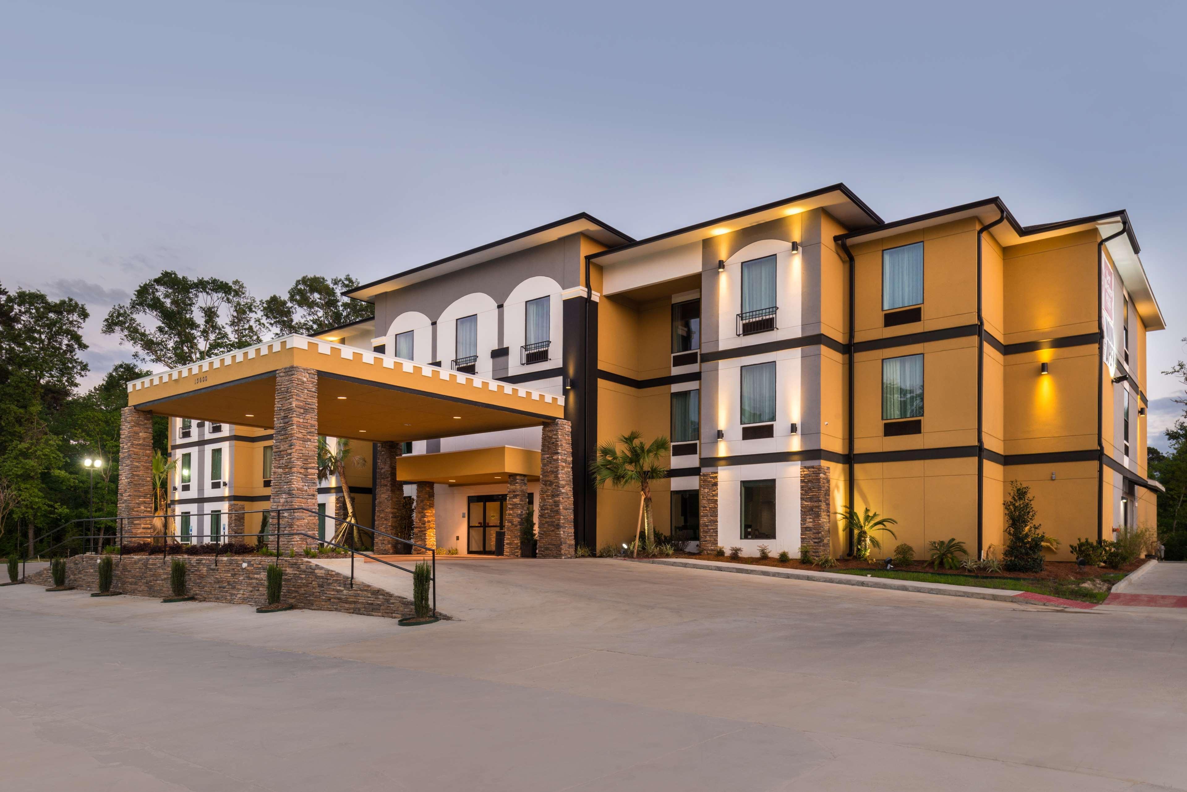 Best Western Plus Regency Park Walker Extérieur photo