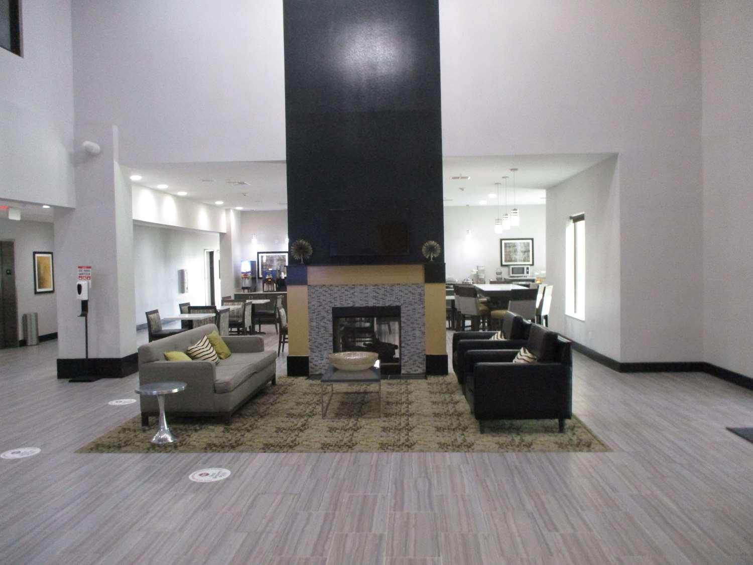 Best Western Plus Regency Park Walker Extérieur photo